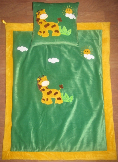 Kids Quilt & Cushion