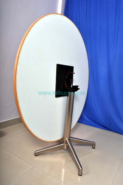 Folding Dining Table with Round Top