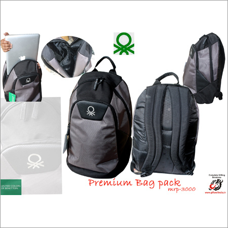 Travelling Bag Packs