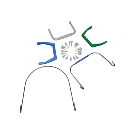 SS NIDDLE PLASTIC