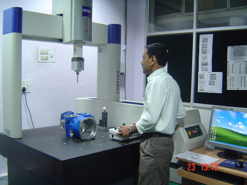 CNC Machined Components Testing In CMM