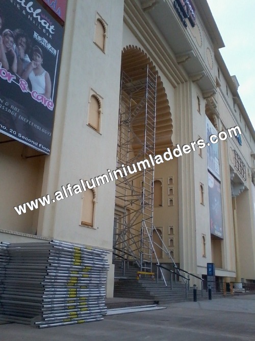 Adjustable Aluminum Scaffolding