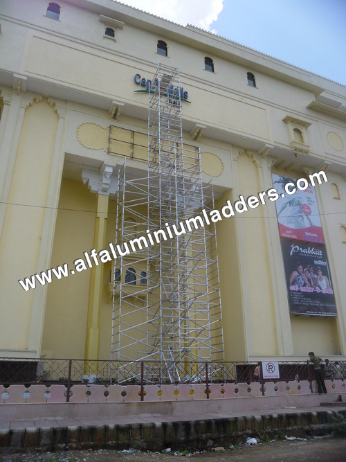 Aluminium Scaffolding With Additional Support