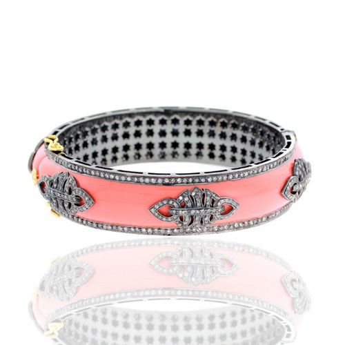 18k Gold Enamel Bangle