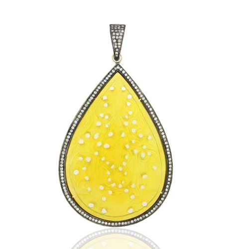 Agate Carving Diamond Pendant