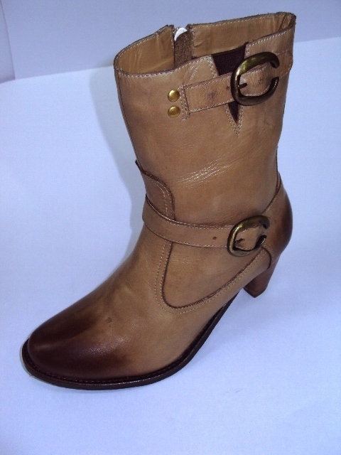 Ladies Stylish Ankle Boot
