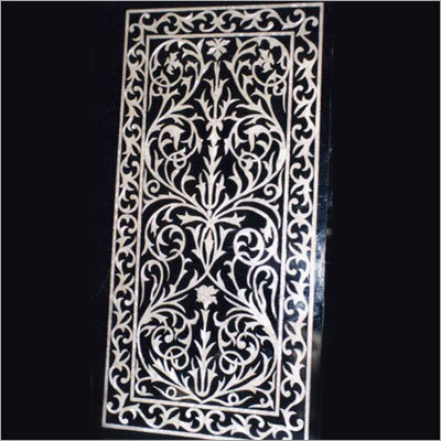 Handcrafted Marble Pillar