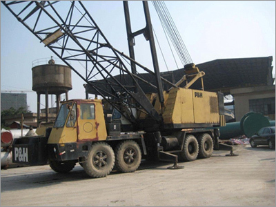 Lattice Boom Truck CranesA