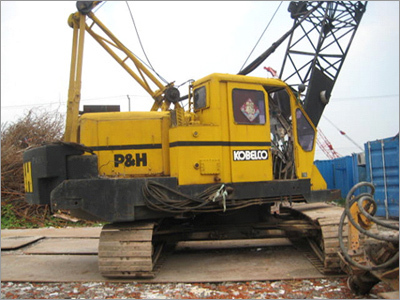 P & H Crawler A Cranes