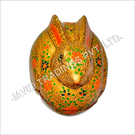 Cat boxes with basket
