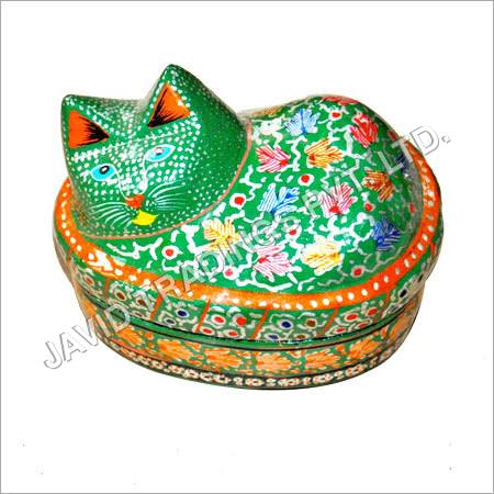 Cat boxes with basket