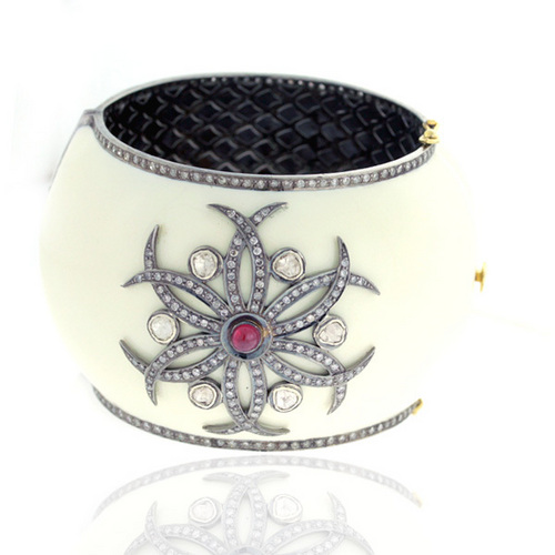 18k Gold Ruby Enamel Bangle Jewelry