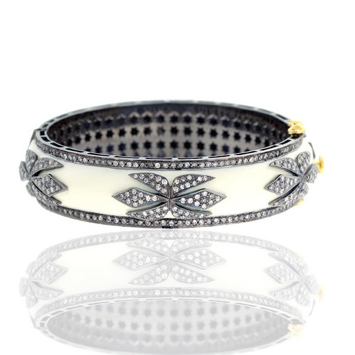 18k Gold Designer Diamond Enamel Bangle