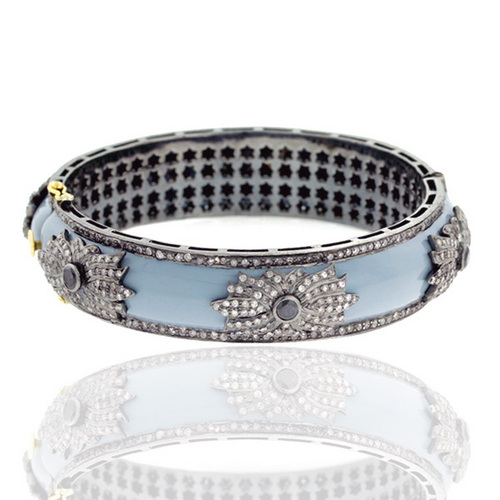 18k Gold Enamel Fashion Bangle