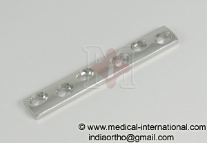 BROAD DCP PLATES FOR 4.5MM SCREWS DESCRIPTION