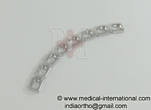 BENT RECONSTRUCTION PLATE FOR 4.5MM SCREWS