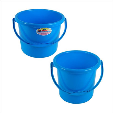 Plastic Buckets With Handles