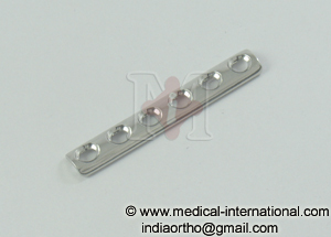 QUARTER TUBULAR PLATE FOR 2.7MM SCREWS