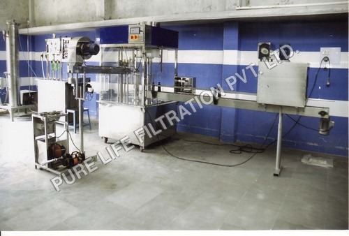 Liquid Filling Machines (18 BPM)