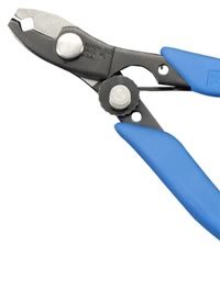 Adjustable wire stipper
