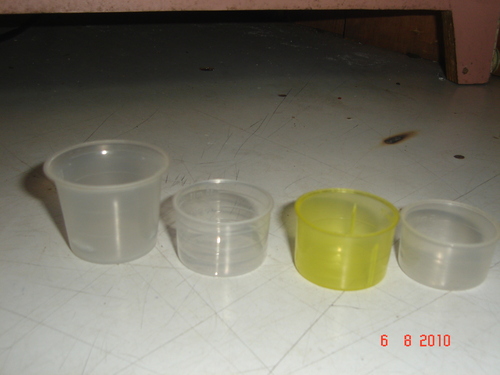 Plastics Measuring Cups Weight: 10-500 Grams (G)