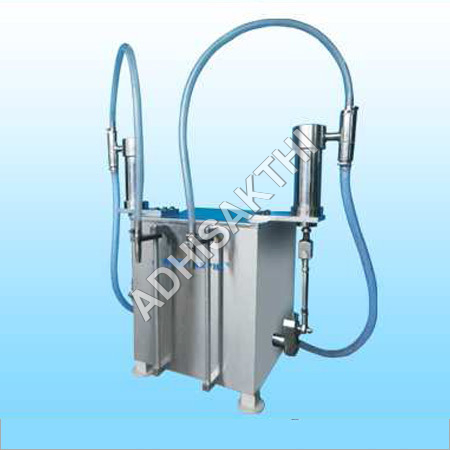 SEMI AUTOMATIC LIQUID FILLING MACHINE