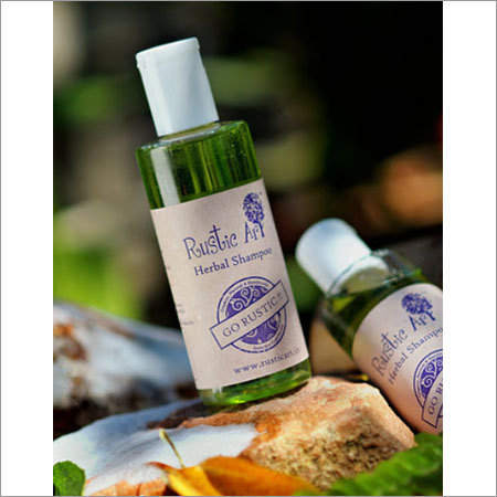 Herbal Shampoo - Plastic Bottle, 200ml | Dandruff Removal, Gentle Cleansing, Hair Growth, Herbal Formula, PH Level 5.5-6.5