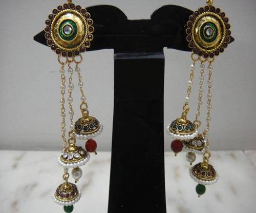Fashion ear ring