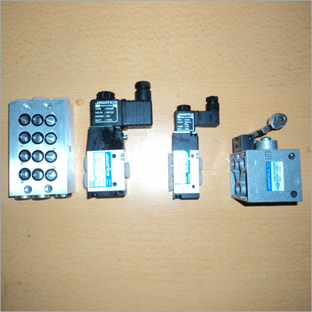 Pneumatic lubricating Components