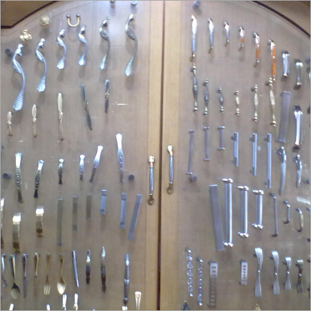 Builders & Construction Hardware - Zinc Alloy, Chrome Finish, Varied Dimensions | Durable, Stylish, Versatile, Easy Install, 1 Year Warranty