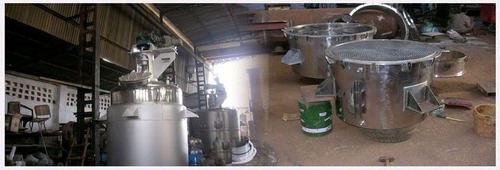 S.S. Jacketed Reaction Tank