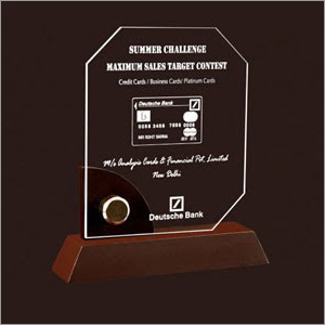 Crystel Trophies - Crystal and Wood Octagonal, Clear Color | Customizable Engraving, Elegant Design, Corporate Award