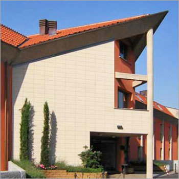 Ventilated Facades - Stone/Concrete, 50-150mm Thickness, Off-White | Energy Efficiency, Durable, Weather Resistant, Customizable Designs