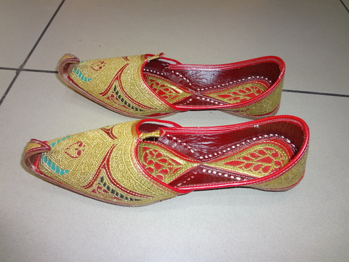 gents jutti ki design