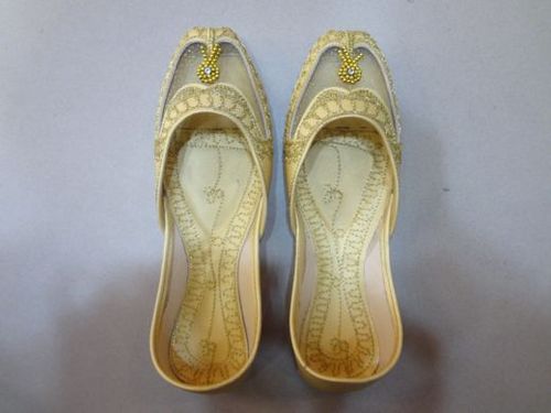 Ladies Punjabi Jutti