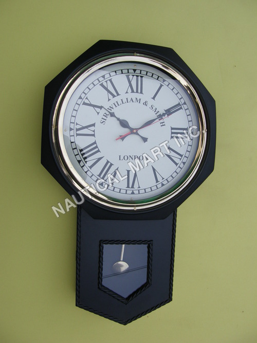 VINTAGE ANTIQUE WALL CLOCK