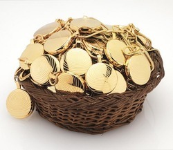 Gold AM Pendant 
