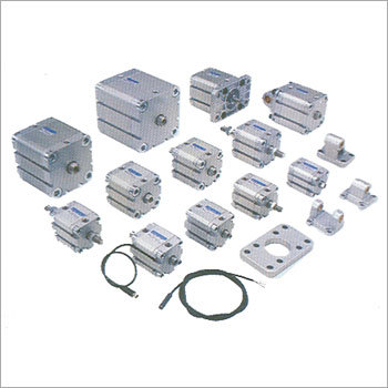 Compact ISO Cylinders