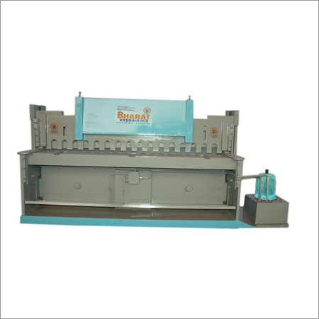 Pneumatic Shearing Machine