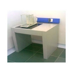 Anti Vibration Table