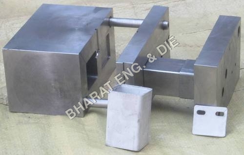 Injection Molding Die Manufacturer