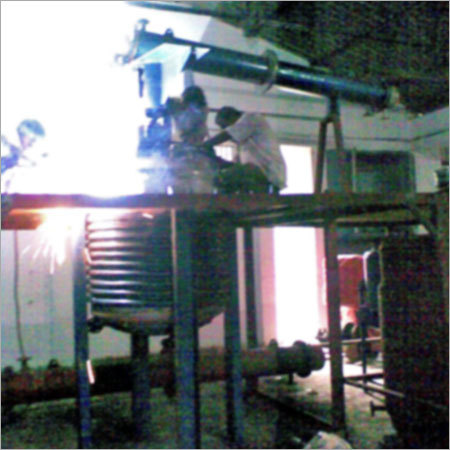 Adhesive Reactor Condenser By CHEM PLANT & ENGINEERING SERVICES