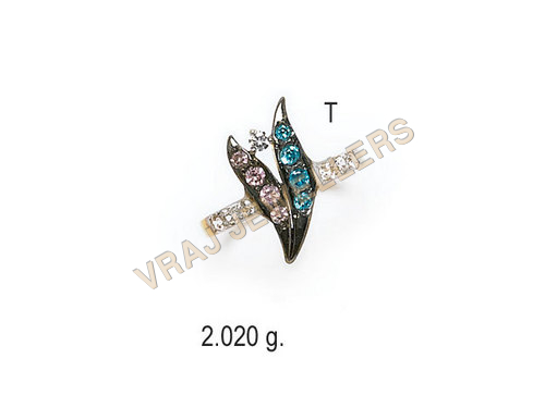 Ethnic Gold Ring T