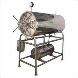 Horizontal Cylindrical Autoclave - Capacity: 35-213 Ltr