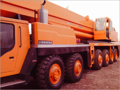 Mobile Crane - Steel, 100ft Boom Length, 100 Ton Lifting Capacity | Heavy Duty, Reliable Service, Easy Maintenance, Safe Operation