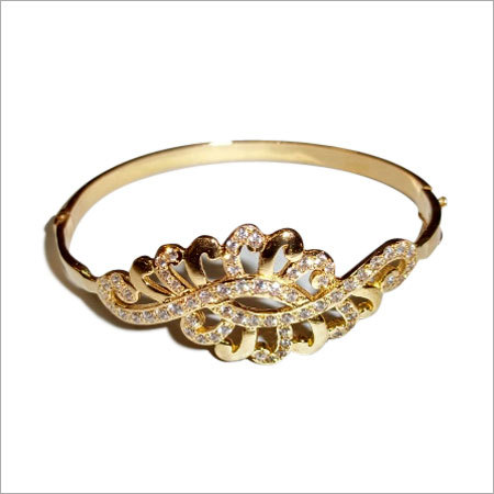 Gold Bracelate