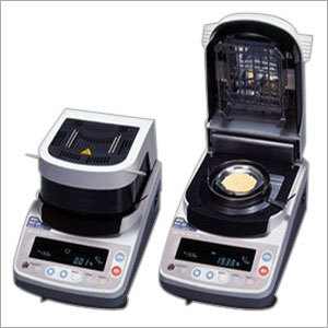 Moisture Analyzer