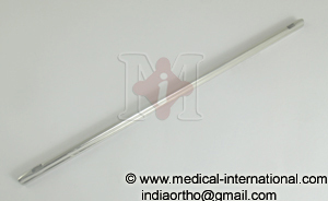 Kuntscher Cloverleaf Nails Straight