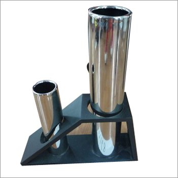 Flower Pots & Vases - Metal & Plastic, Multiple Sizes, Silver | Elegant Design, Durable, Easy to Clean, Water Resistant