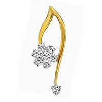 Avsar Real Gold And Diamond Cute Flower Charm Diamond Pendant Avp0137